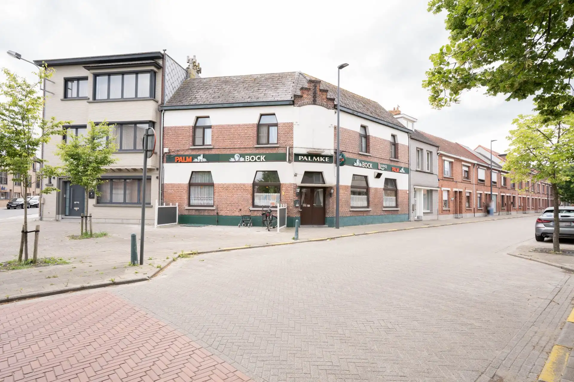 Café met woonst op toplocatie nabij centrum Willebroek foto 2