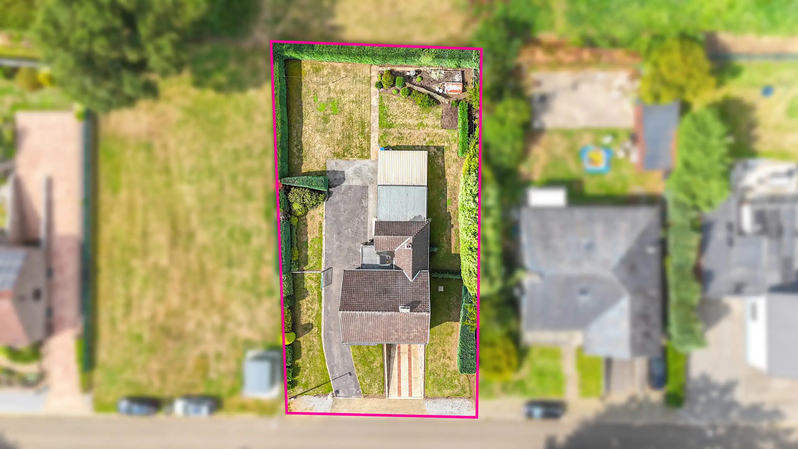 Rustig gelegen woning met dubbele garage, kelder en privacy! foto 40