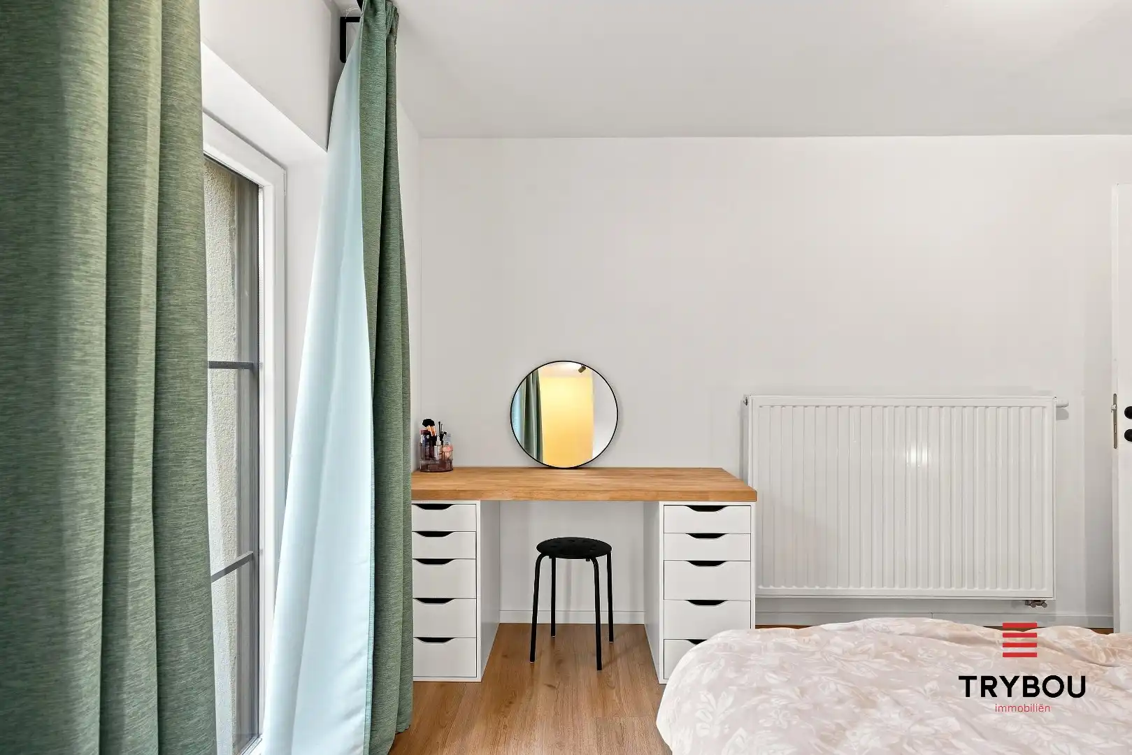 Uitstekende gelegen woning met loods en tuin!  foto 15
