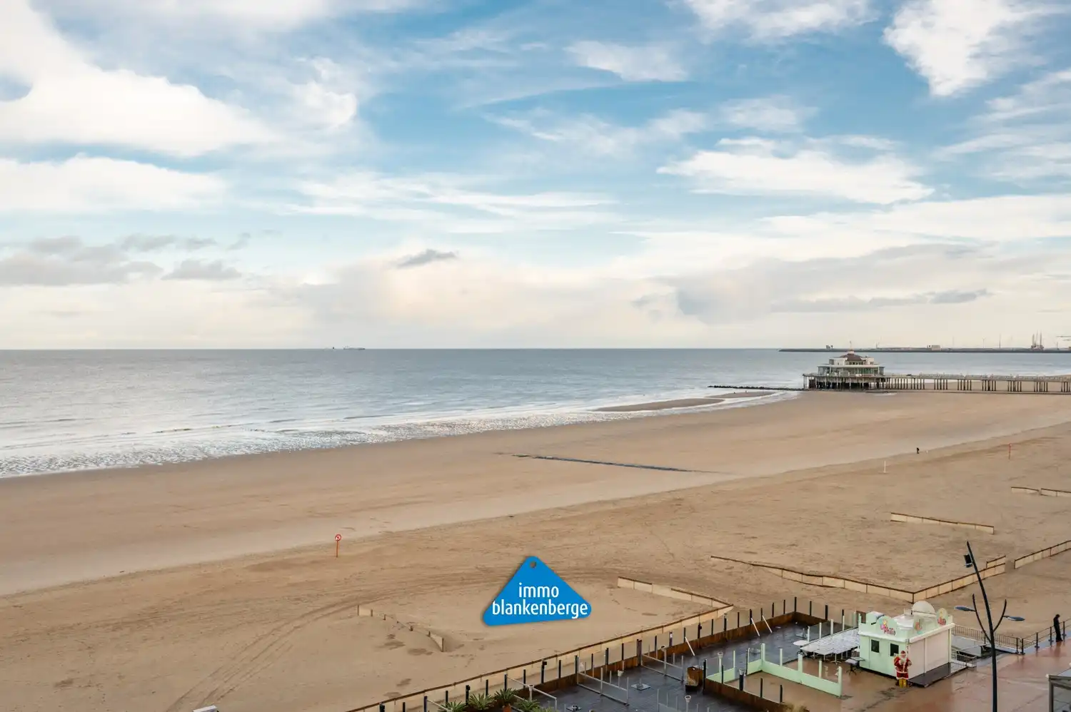 Luxueus appartement met 3 slaapkamers op de Zeedijk in Blankenberge met adembenemend zeezicht foto 29