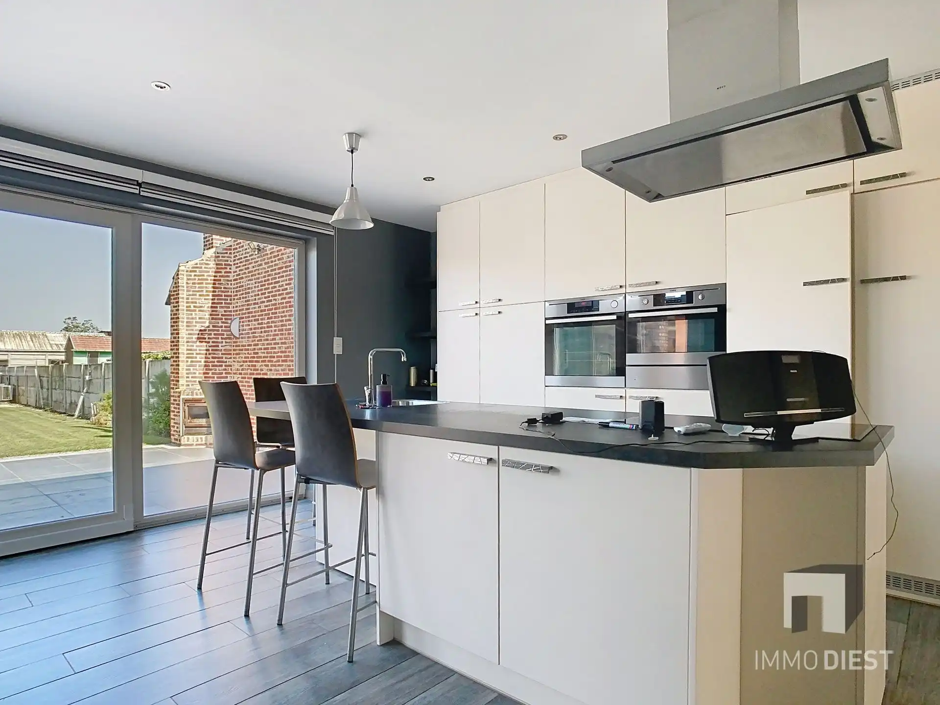 Volledig gerenoveerde halfopen woning +  EPC A foto 12