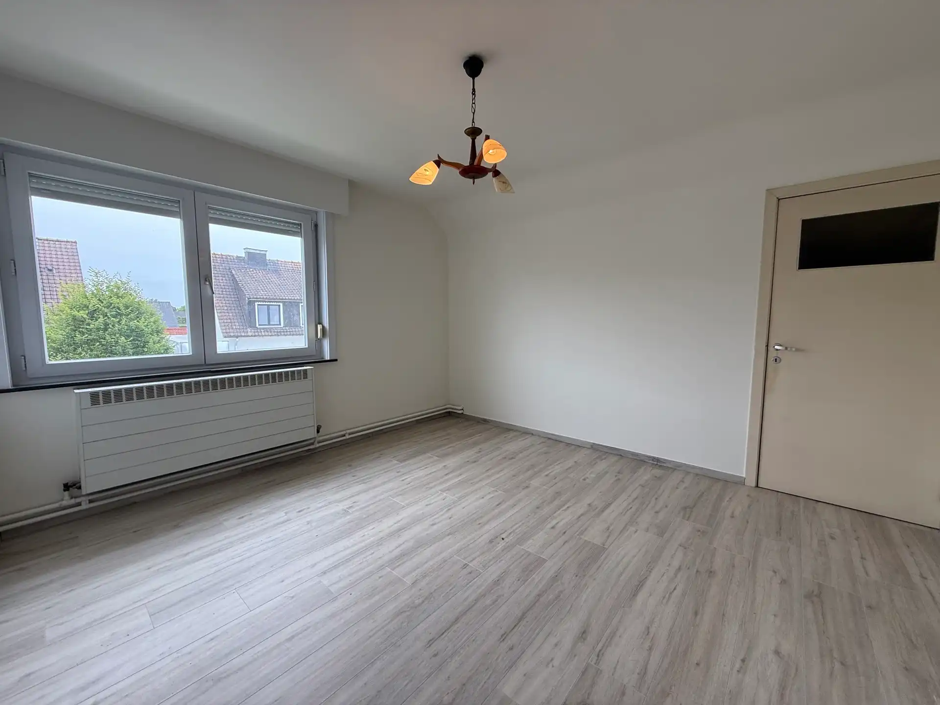 SCHELLEBELLE - OB in rustige wijk. foto 8