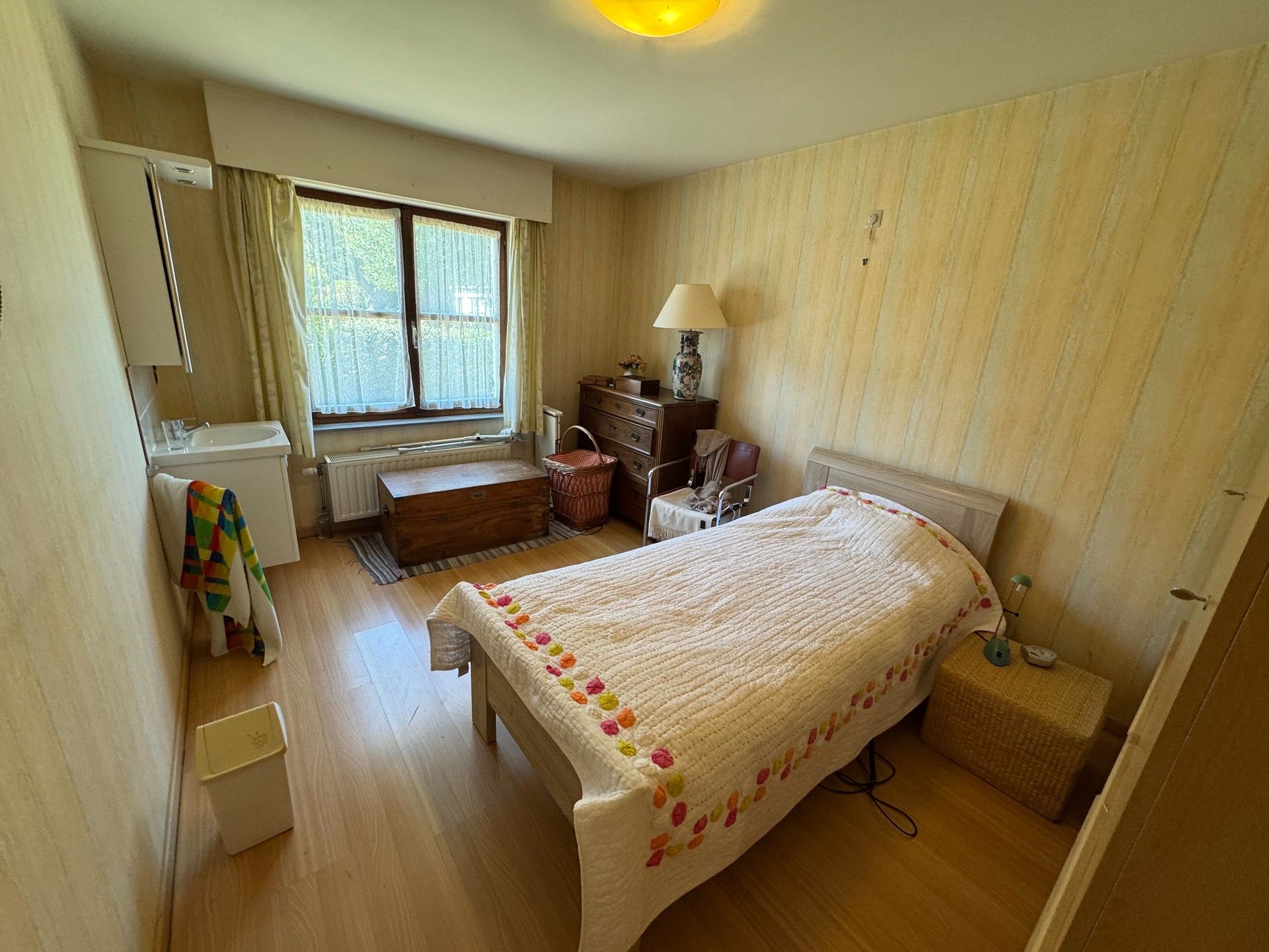 Zonnige bungalow met 3 slaapkamers en tuin in rustige wijk van De Haan. foto 8