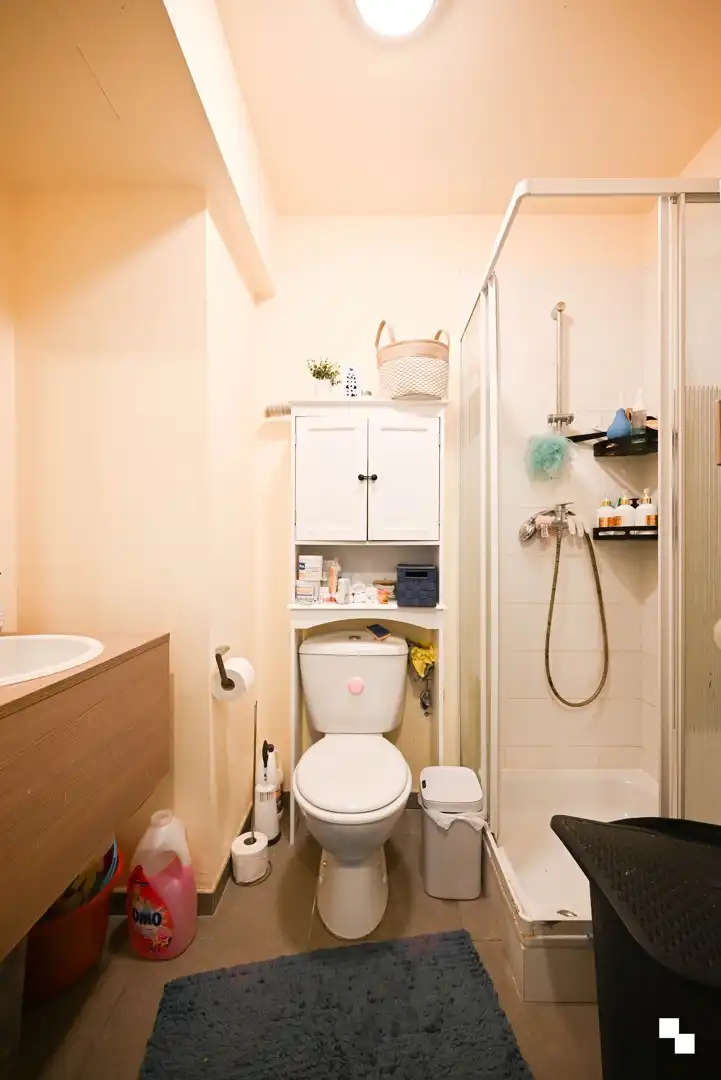 éénslaapkamerappartement in centrum Waregem foto 9