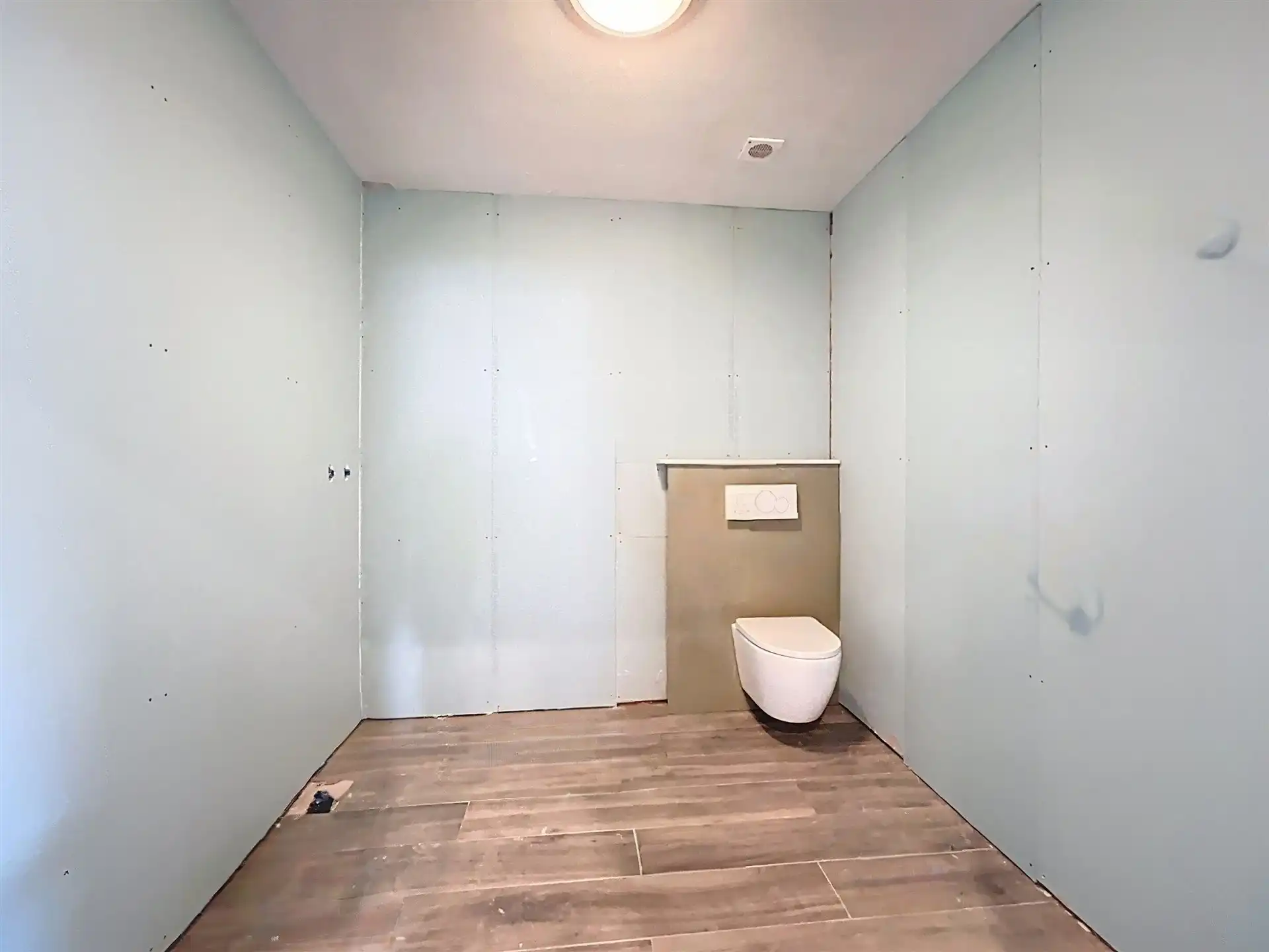 half open bebouwing met 4 slaapkamers op toplocatie foto 12