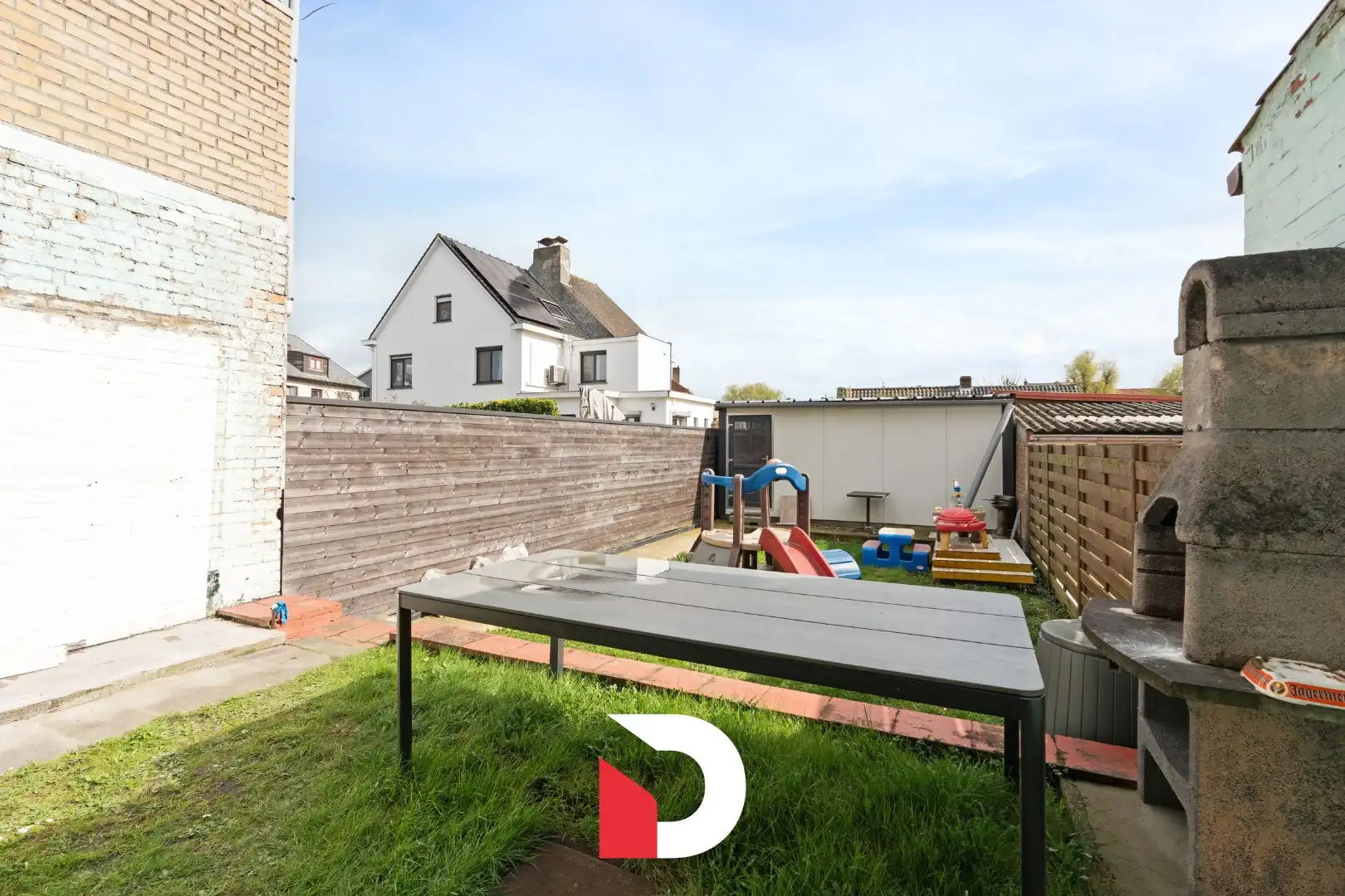 Instapklare gezinswoning met 3slk. en inpandige garage vlakbij Centrum Brugge. foto 21