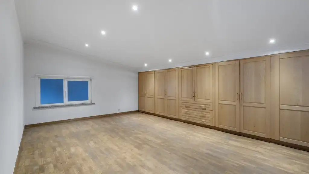 Bedrijfspand met woonst te huur in Dikkelvenne foto 18