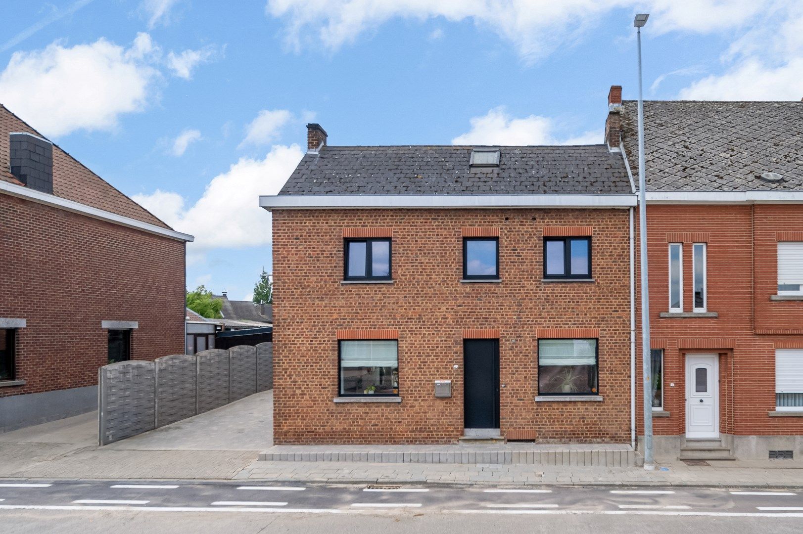 ()=>{if(producerUpdateValueVersion(node),producerAccessed(node),node.value===ERRORED)throw node.error;return node.value} Oudenhovestraat 54 - - 9620 Zottegem