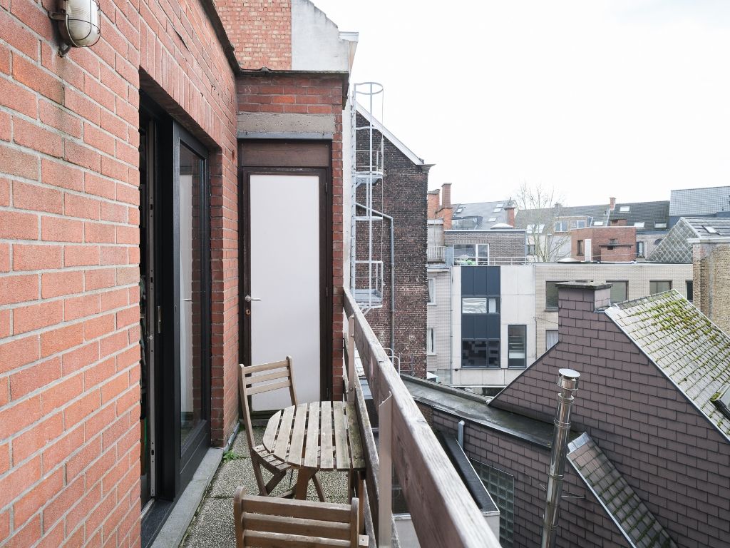 Centrum Gent - Unieke investeringsopportuniteit met handelsgelijkvloers en 3 studio's foto 9