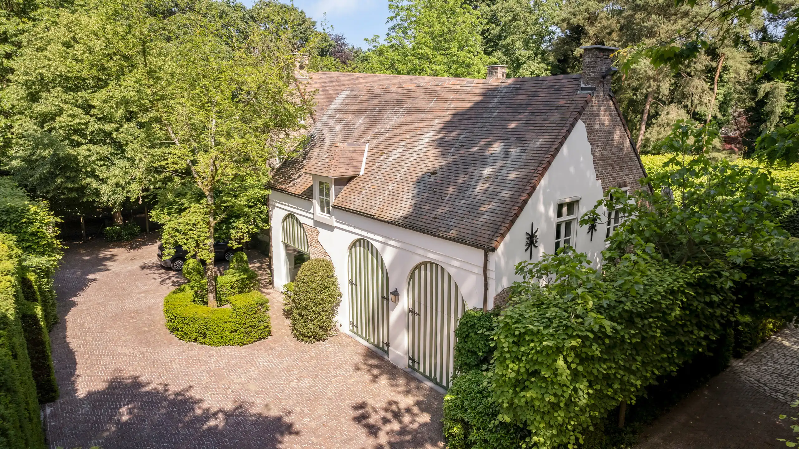 Op absolute toplocatie gelegen villa! foto 34