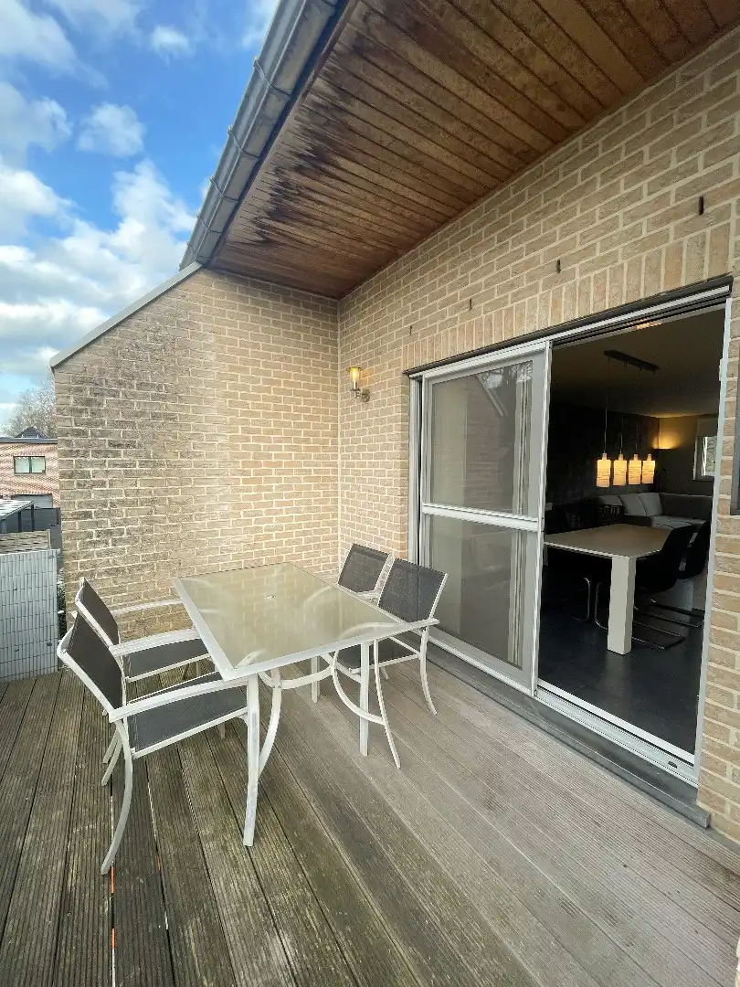 Verzorgde bel-etagewoning met 3 slpk, terras, patio  en garage nabij het centrum van As. foto 15