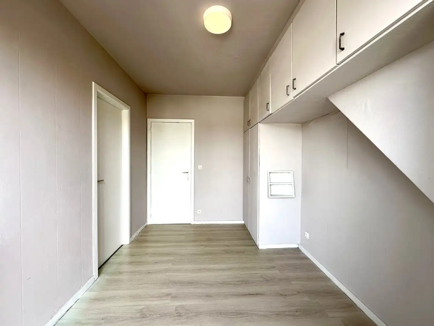 Dakappartement met één slaapkamer foto 6