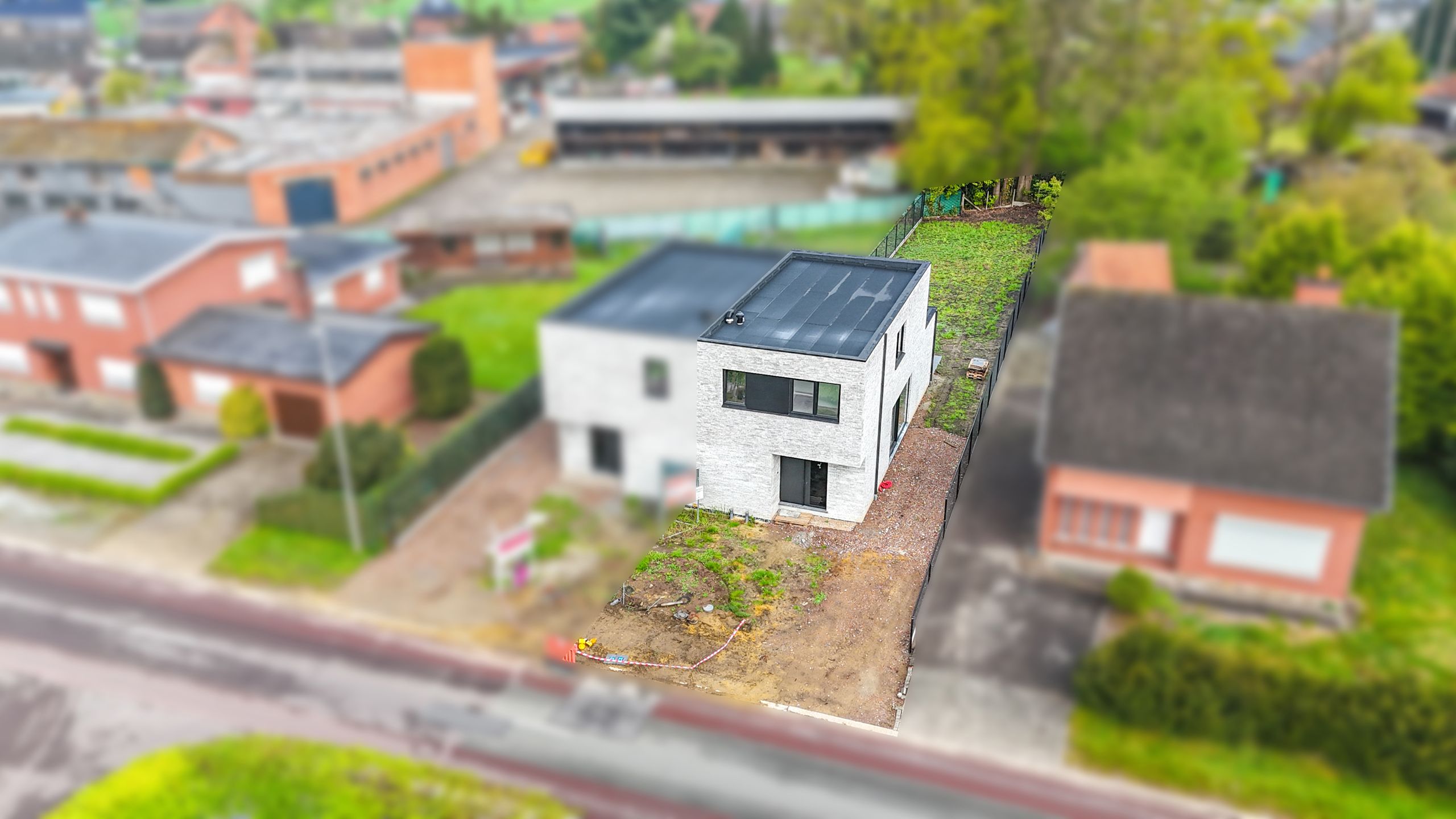 Nieuwbouwwoning (casco+) met 3 slpkms, terras en ruime tuin! foto 25