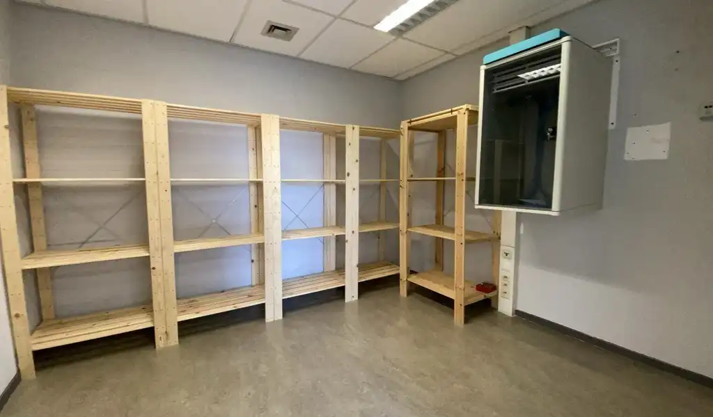 Budgetvriendelijk kantoor te huur bij E40 in Wetteren foto 10