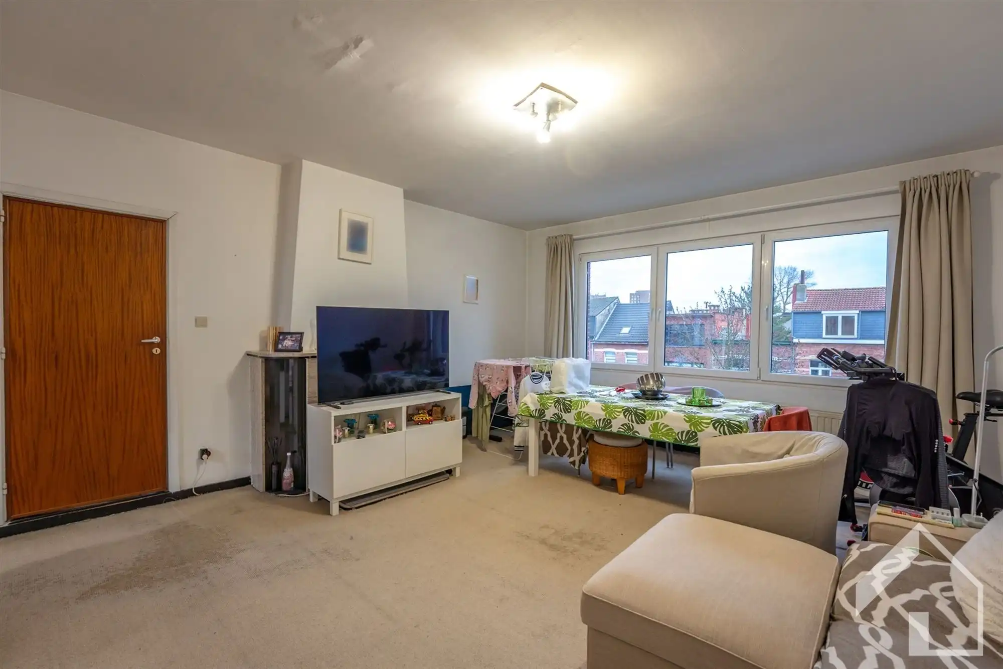 Gelijkvloers handelspand met 2 appartementen foto 23