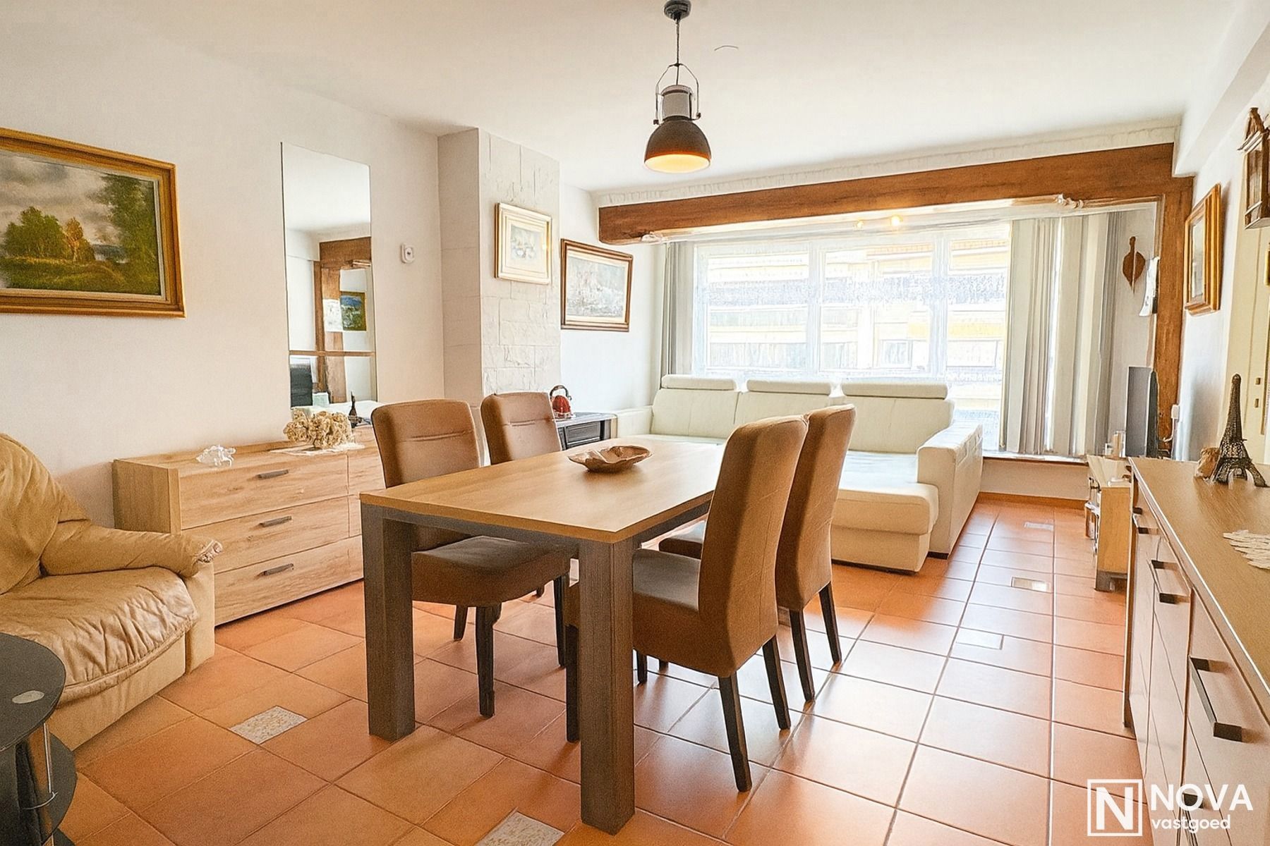 Goed gelegen tweeslaapkamer appartement te Nieuwpoort-Stad foto {{pictureIndex}}