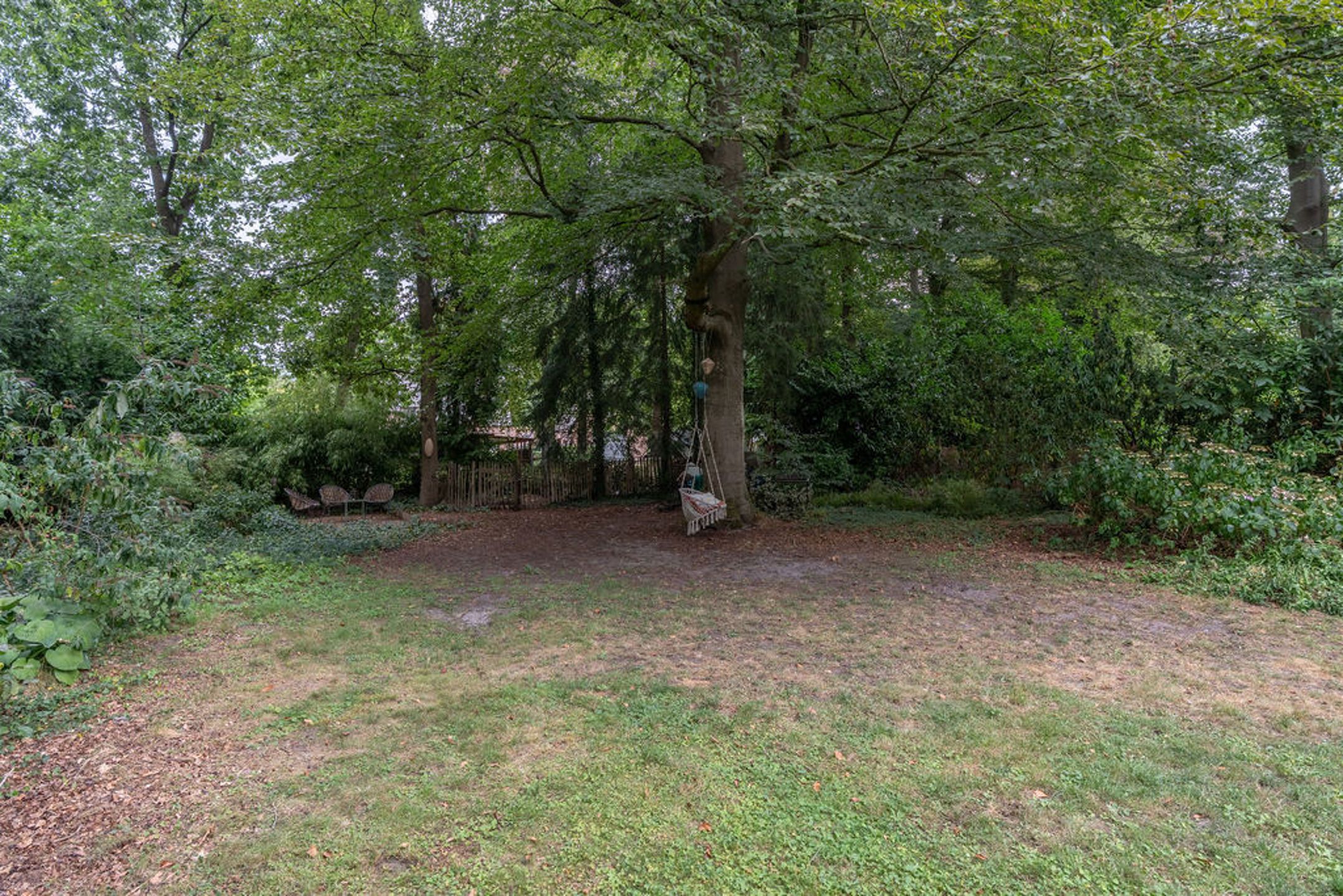 Charmante woning met 4 slpks op knap perceel van 1.165 m² foto 47