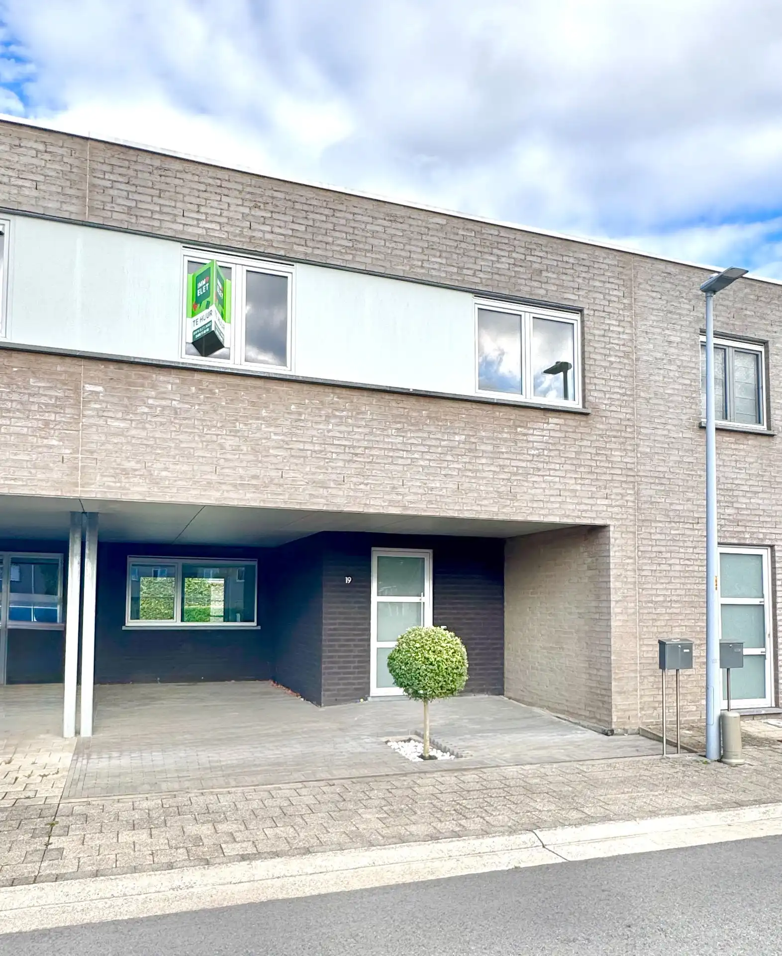 WONING | TUIN | CARPORT | 3 KAMERS | EPC A foto 2