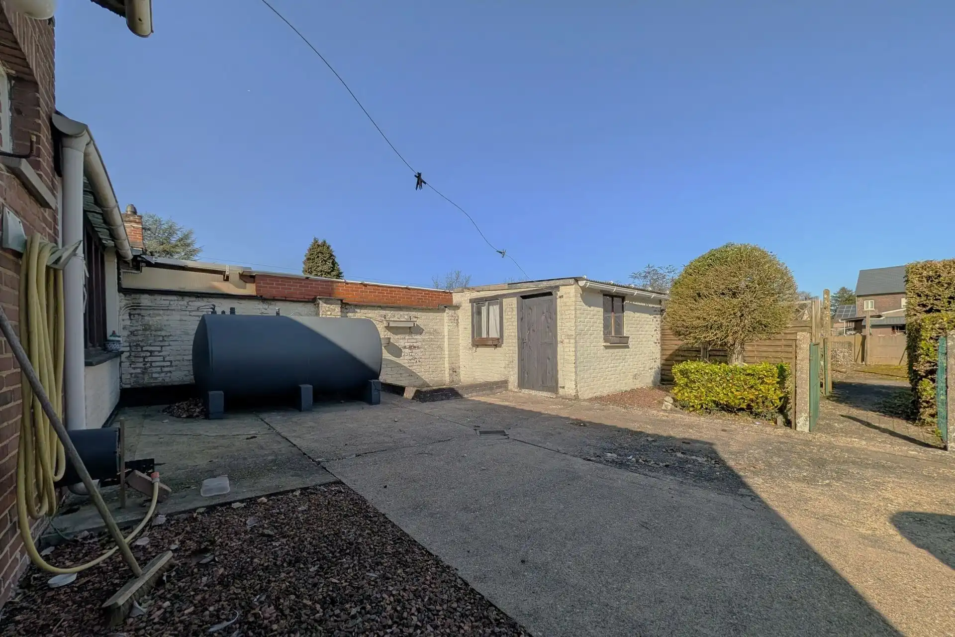 Op te frissen woning met 4 slpk. in rustige woonwijk te Rekem (Lanaken)  foto 19