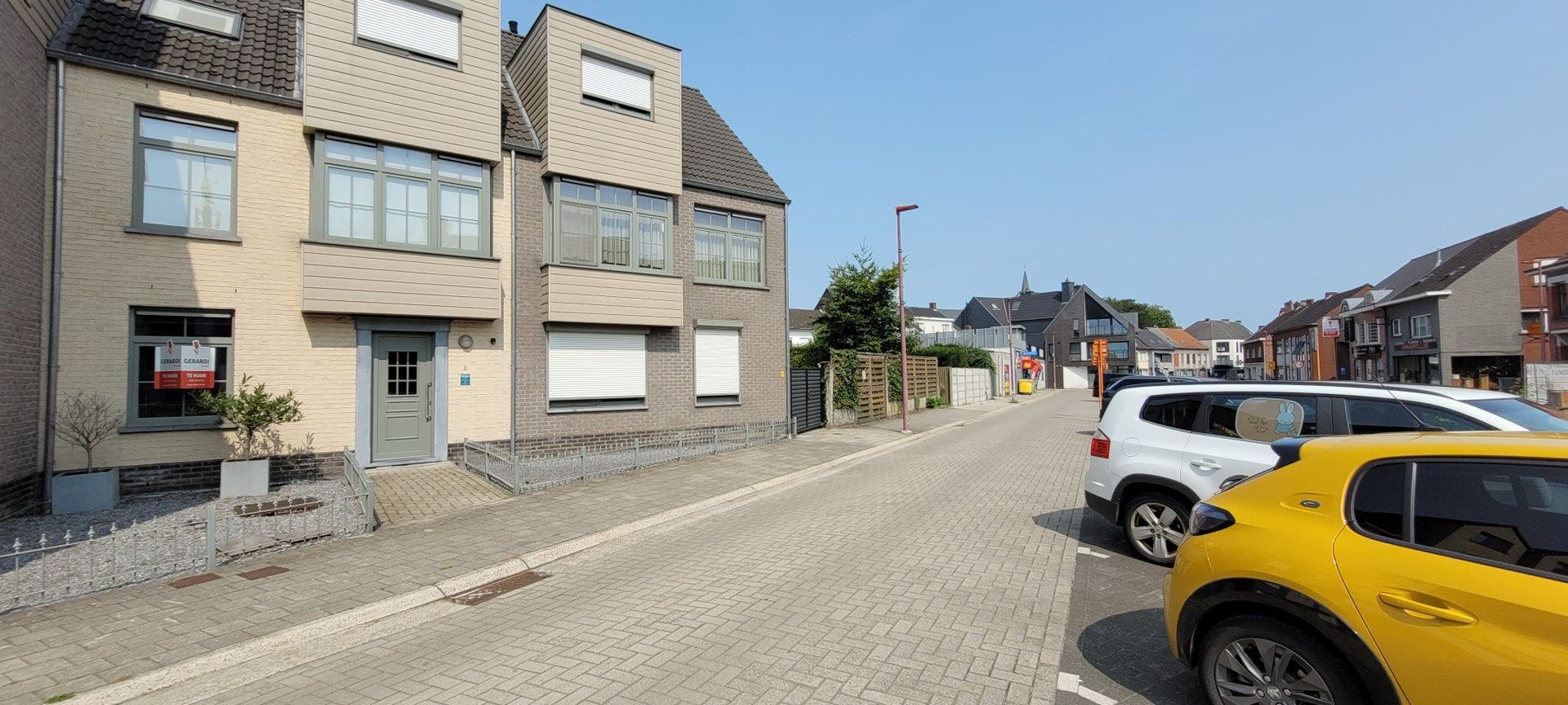 Gezellig energie zuinig gelijkvloers appartement  met 1 slaapkamer, ruim terras en ondergrondse staanplaats foto 2