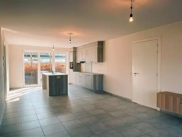 Ruim gelijkvloers appartement met zuidgericht terras foto 7