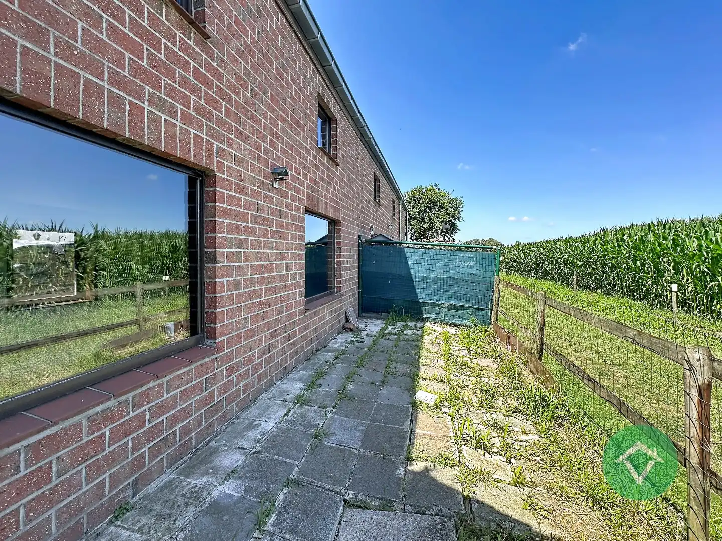 Te renoveren halfopen bebouwing op landelijke ligging in Koekelare foto 21