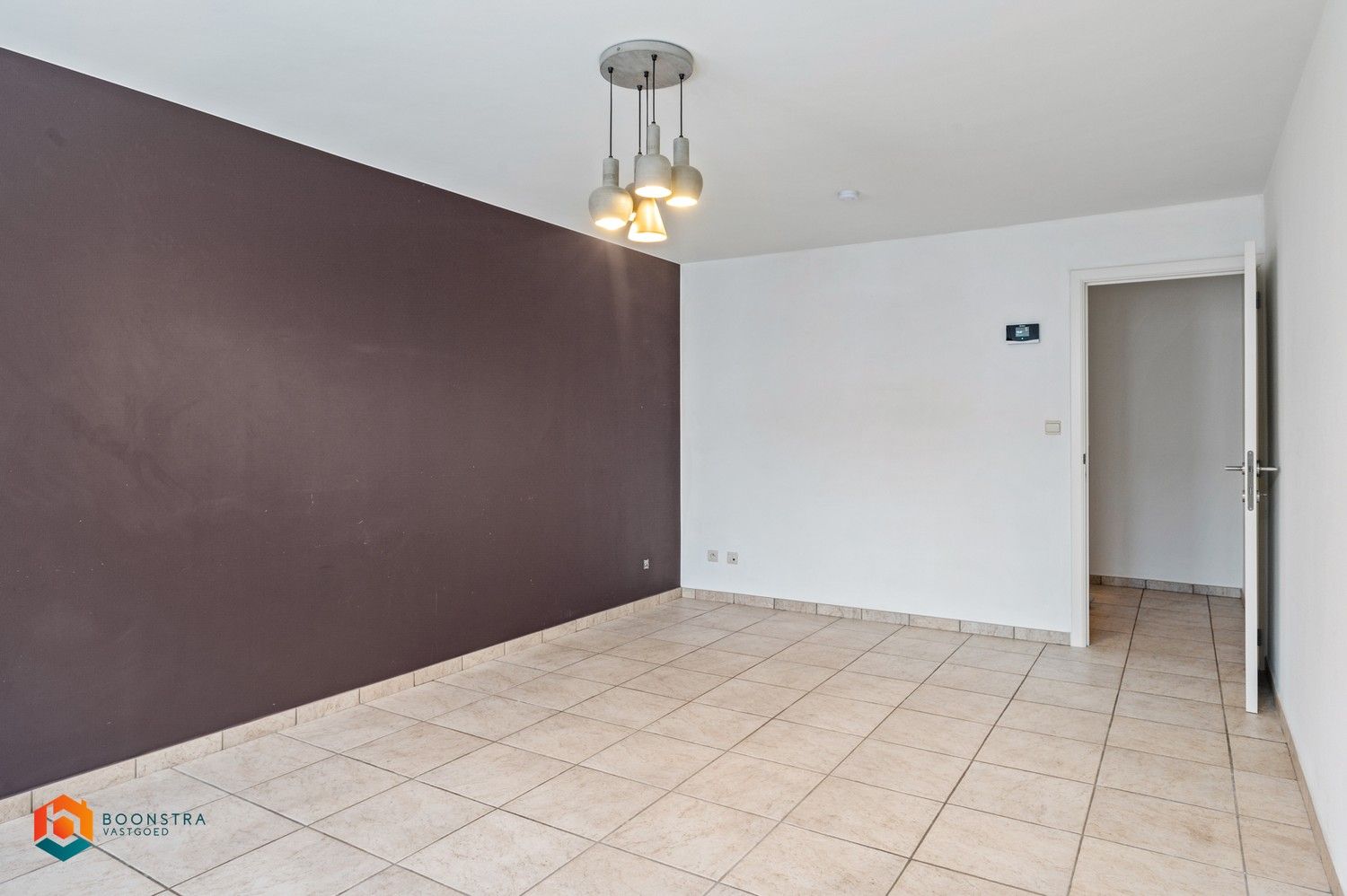 Instapklare rijwoning in centrum Heist foto 9