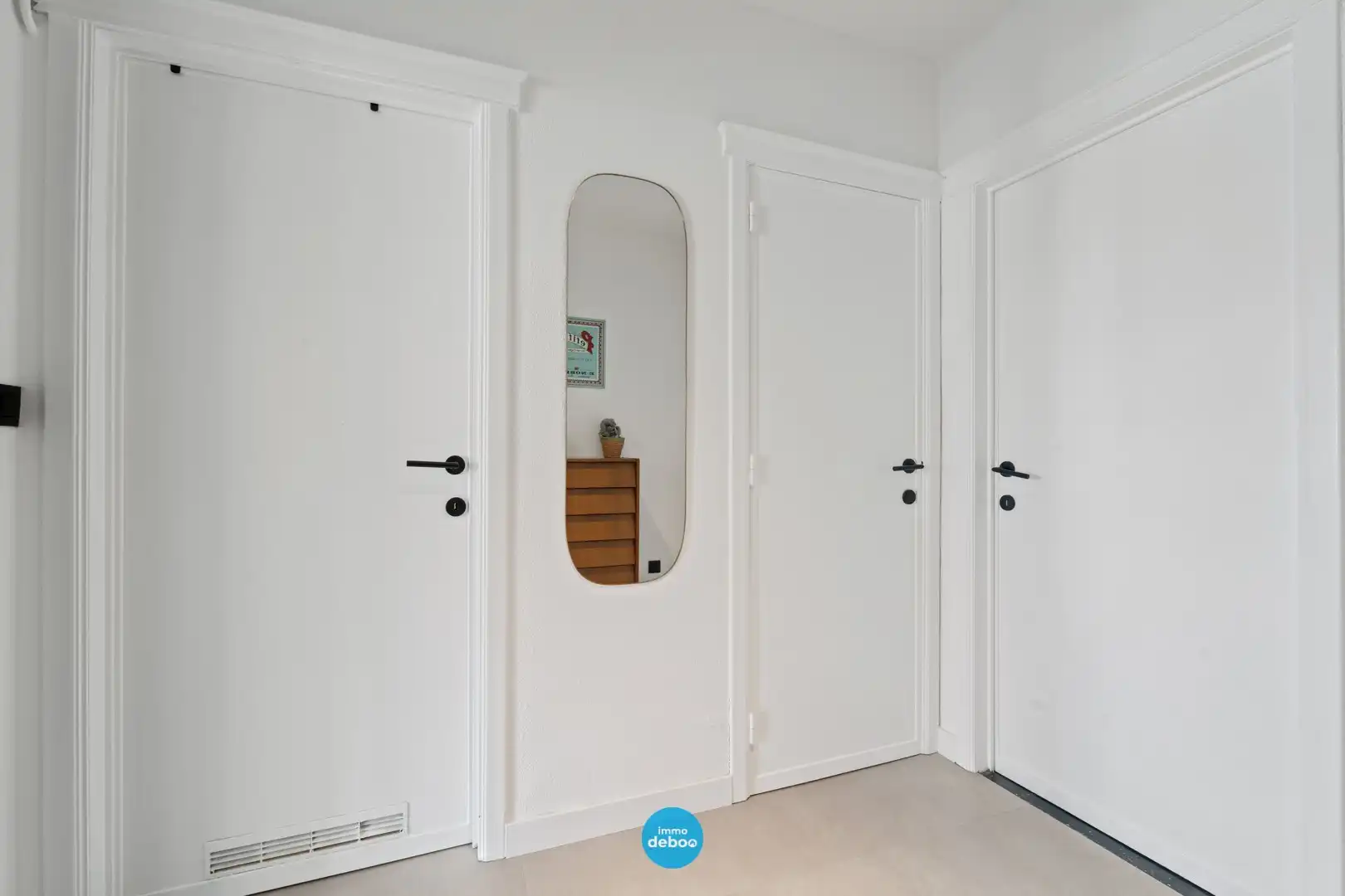 Gerenoveerd appartement met 2 terrassen foto 9