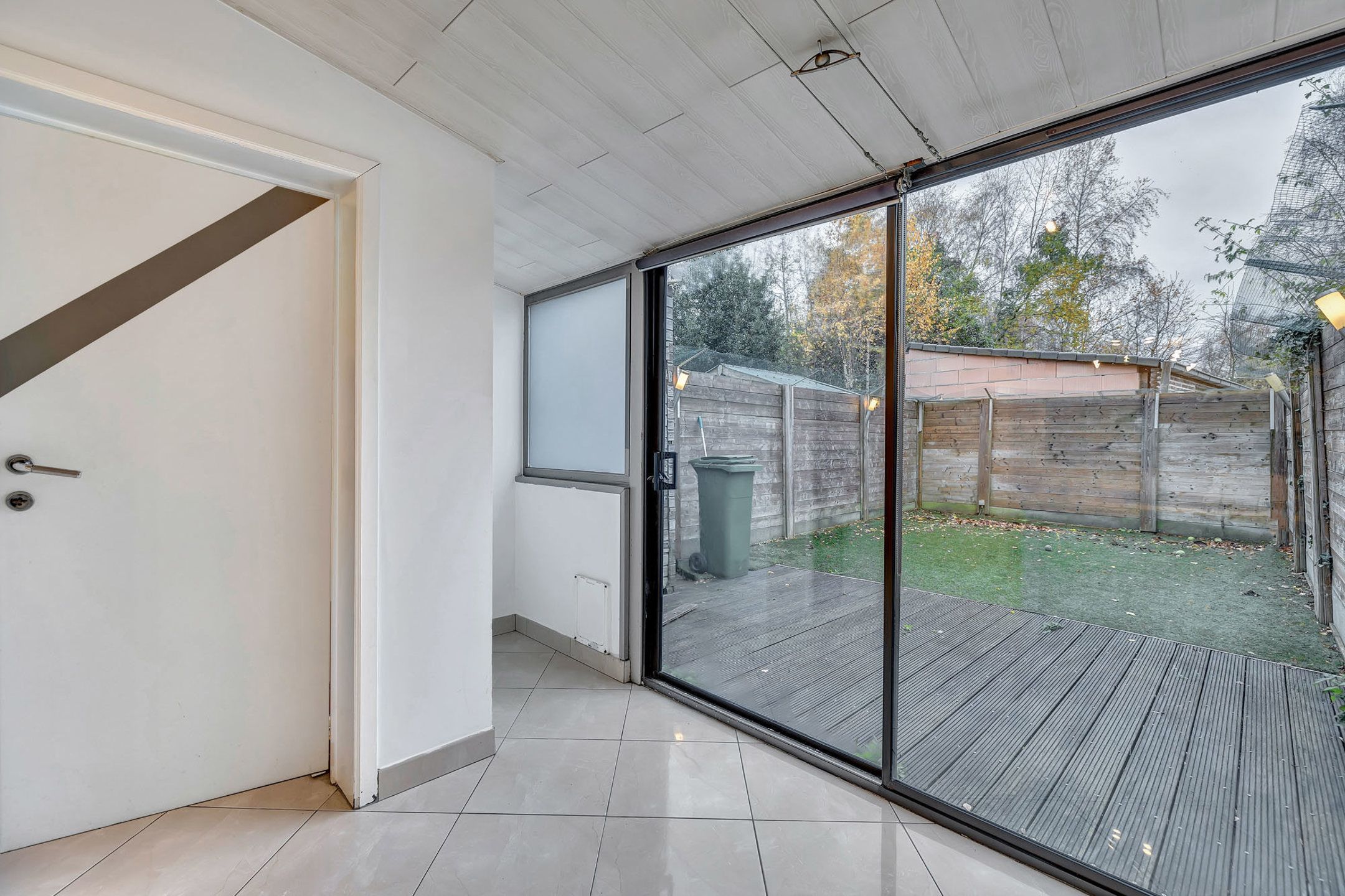 Instapklare woning met 3 slpkr, garage en tuin foto 8