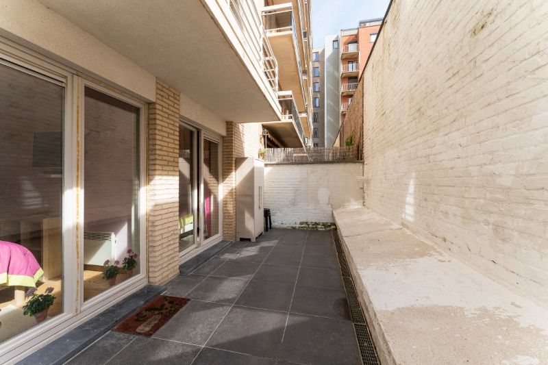 APPARTEMENT OP DE ZEEDIJK IN RECENT GEBOUW foto 14