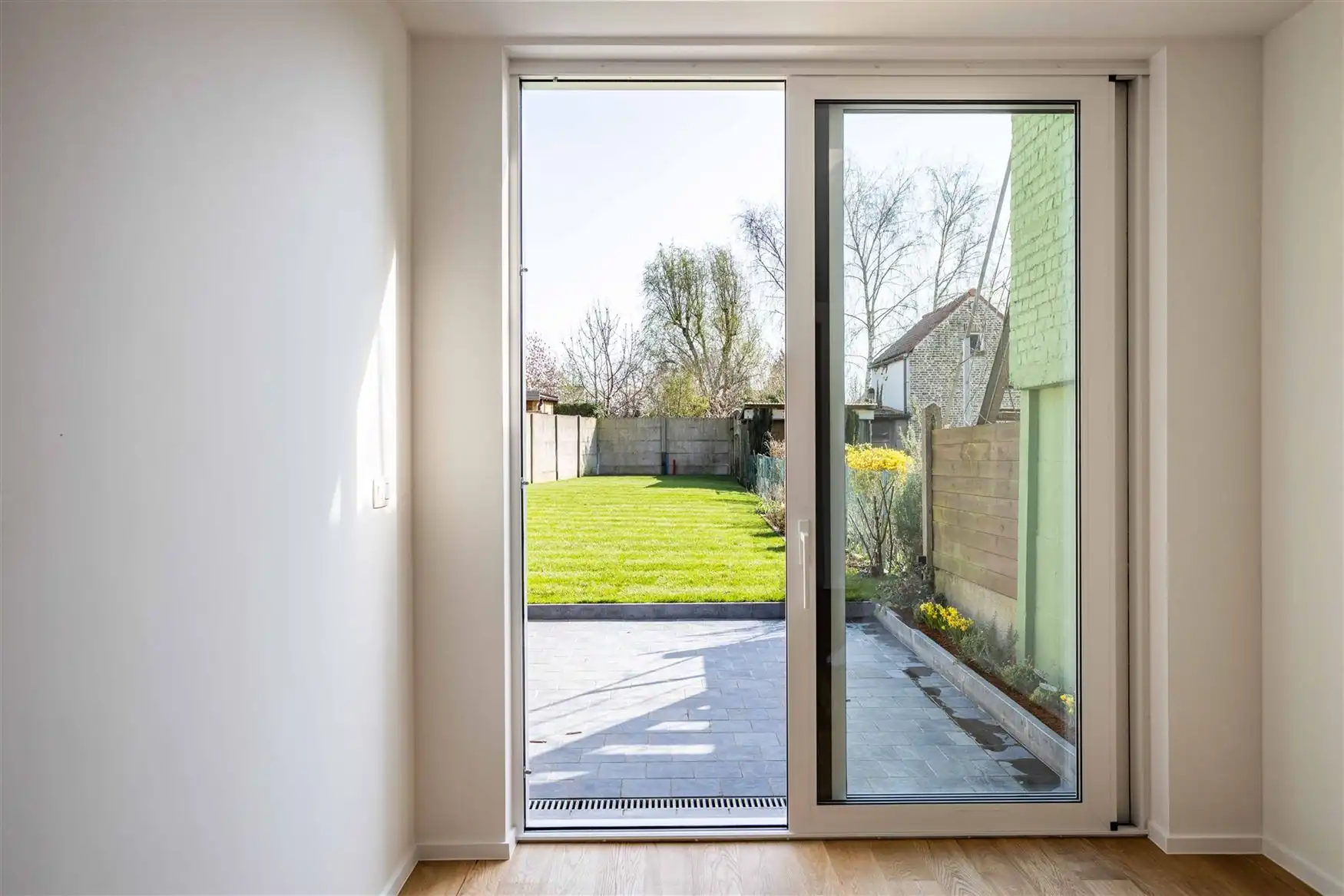 99% vernieuwd. Zuidtuin. Topligging nabij station Merelbeke. foto 8