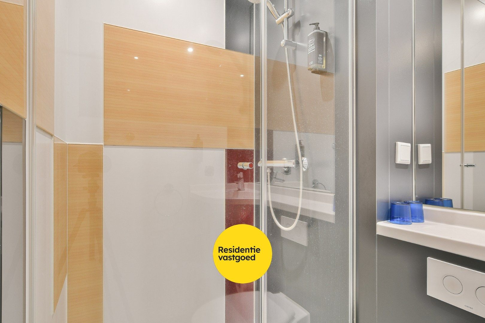Unieke investeringskans: hotelkamer bij Klein Strand Jabbeke! foto 9
