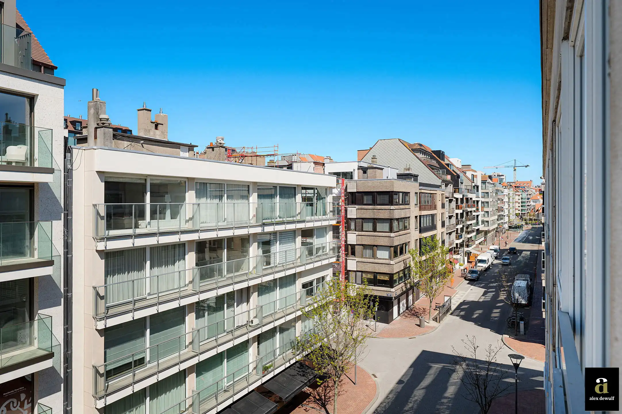 Instapklaar appartement nabij het Lichttorenplein. foto 19