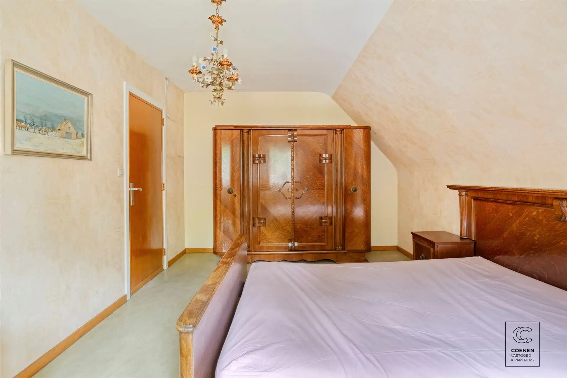 Te renoveren woning op een TOPlocatie te Schilde! foto 16