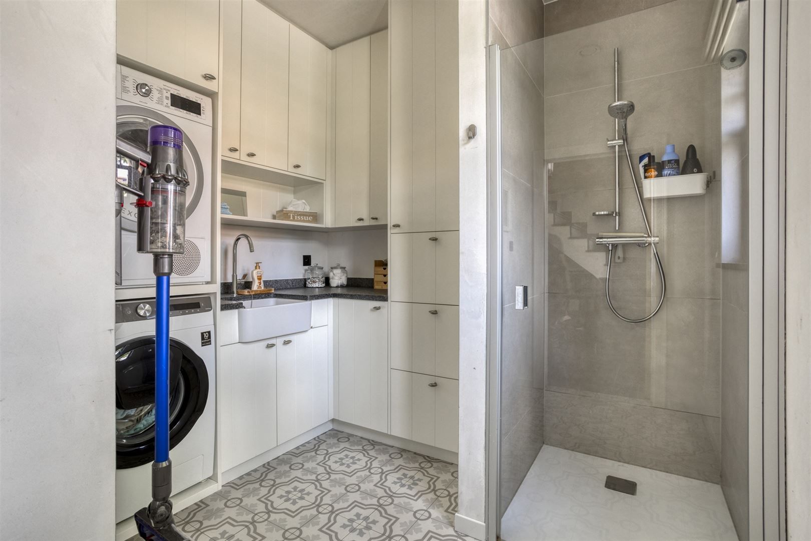 TE KOOP: Riante nieuwbouwwoning met zorgwoning te Zonhoven! foto 10