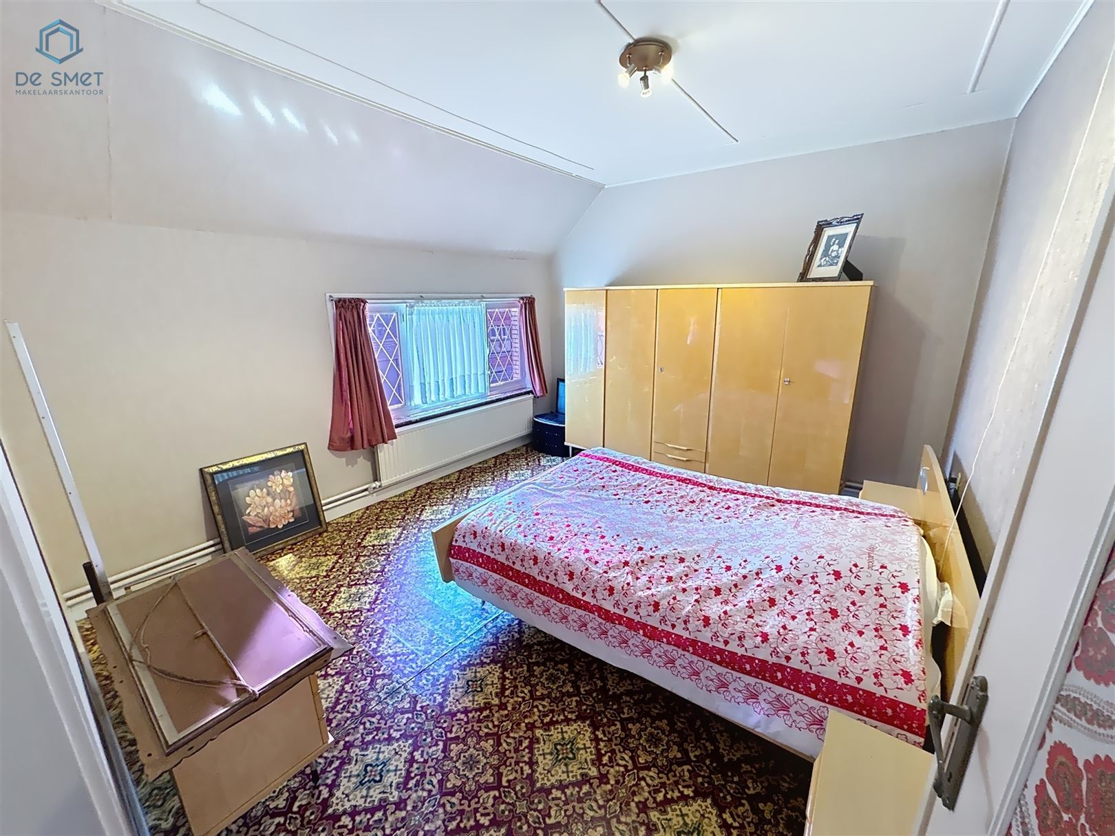 Veelzijdige Te Renoveren Woning met Handelsruimte in het Hart van Schendelbeke foto 18