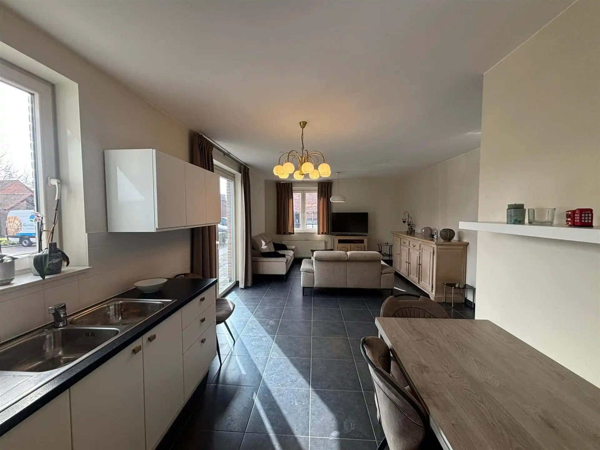 Appartement met tuin en private inkom! foto 4