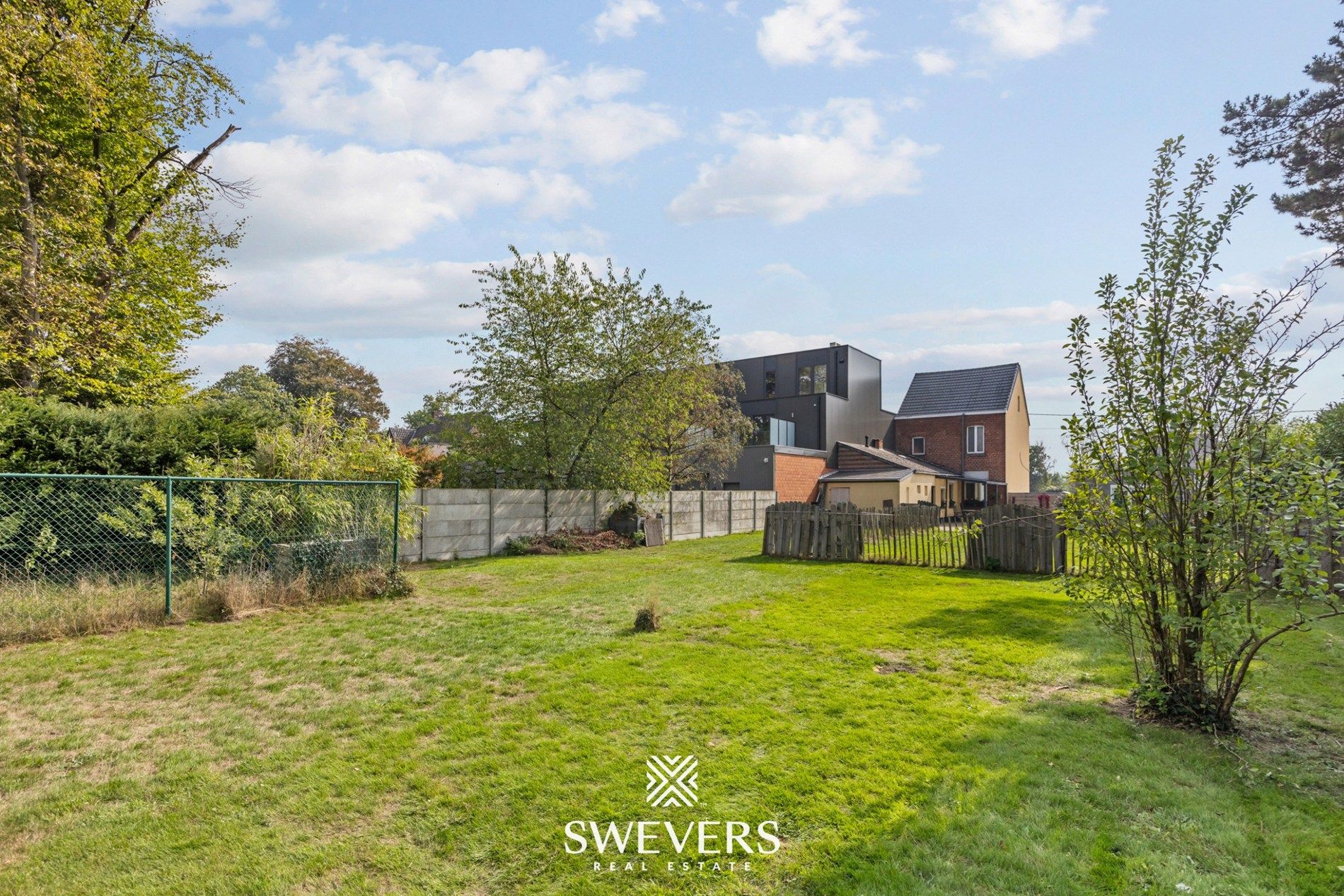 Instapklare gezinswoning met ruimte, tuin en rendement in Leopoldsburg foto 24