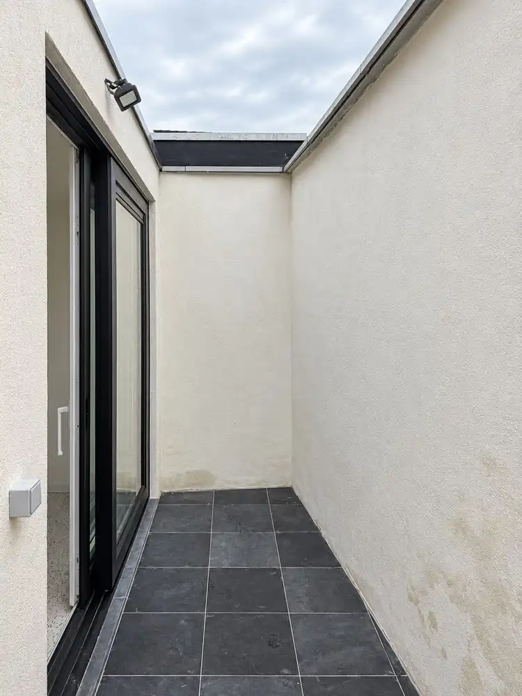Vernieuwbouwwoning met 3 slaapkamers en koer foto 7