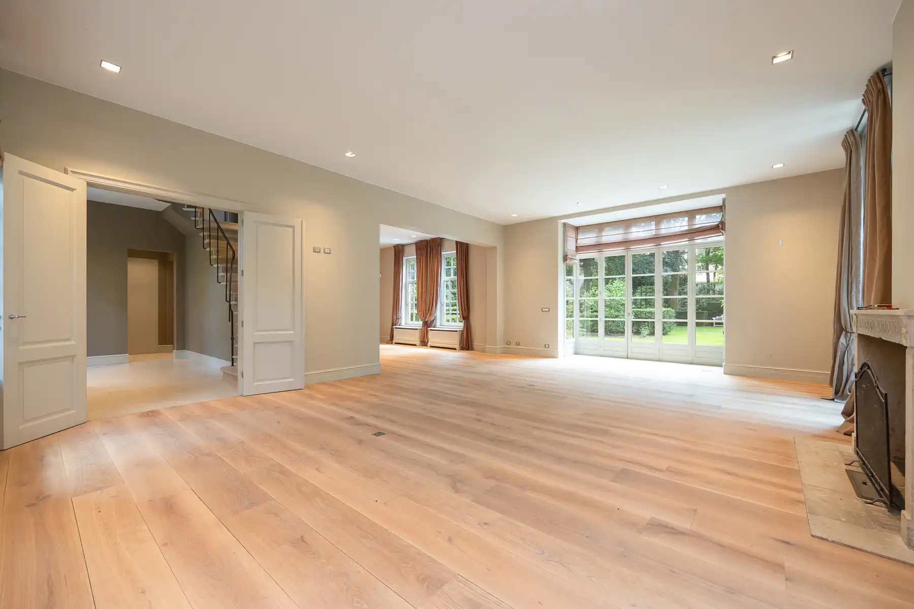 "VLASSAK-VERHULST" VILLA OP TOPLOCATIE foto 3