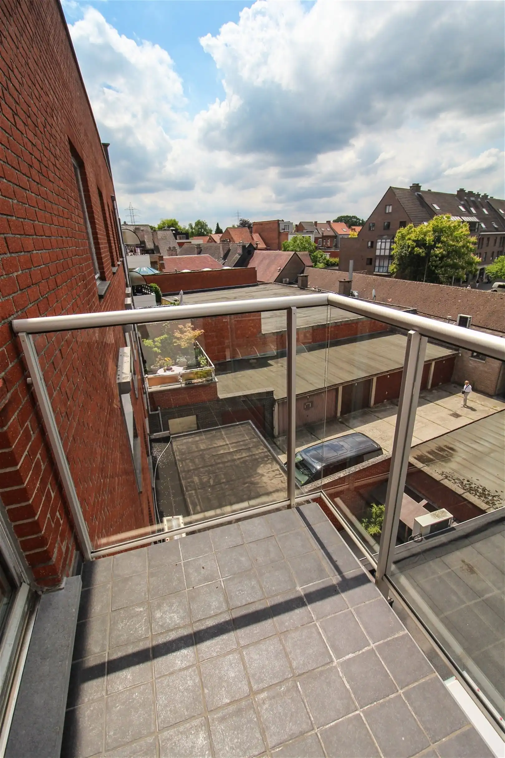 Uiterst charmante appartement op toplocatie te Sint-Niklaas foto 8