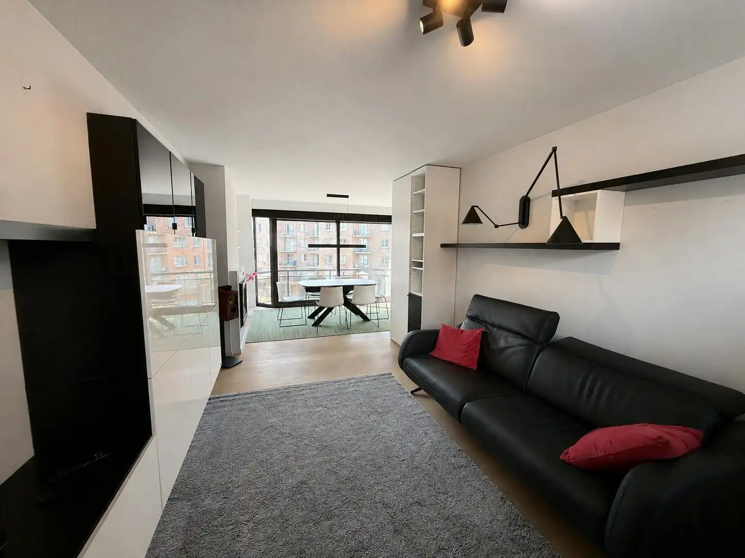 Gemeubeld duplex appartement (118m²) in Koksijde-Bad foto 2