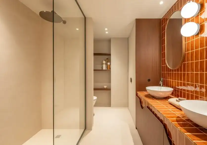 Exclusief gerenoveerd appartement met frontaal zeezicht op toplocatie in het Zoute foto 16