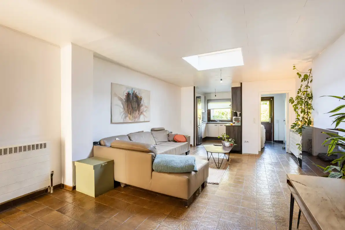 Rijwoning  met 4 slaapkamers en mooie tuin foto 4