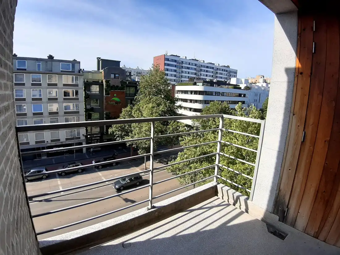 Perfect gelegen appartement te Genk foto 17