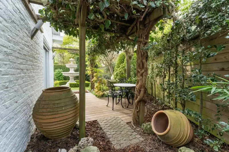 Roeselare - Stadsrand : charmante instapklare open bebouwing met prachtige tuin en ruim wooncomfort (3 slpks) 715 m² foto 16