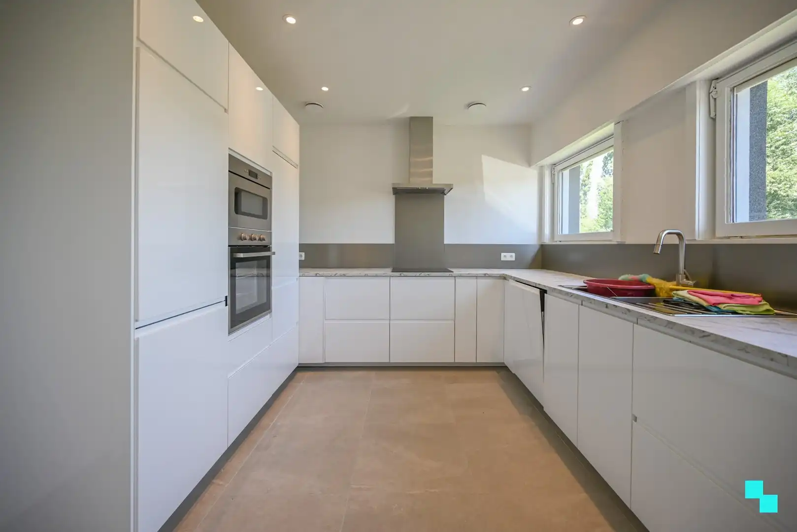 Gerenoveerde vrijstaande woning in een rustige omgeving foto 8
