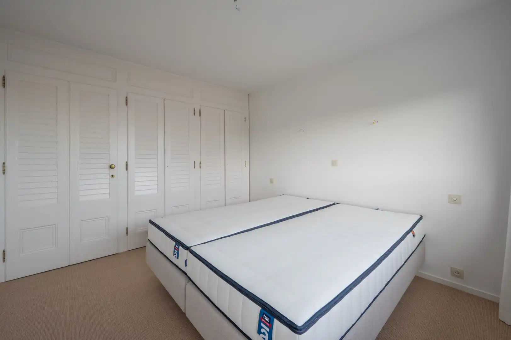 Prachtig hoekappartement te huur op de zeedijk in Duinbergen met frontaal zeezicht foto 13