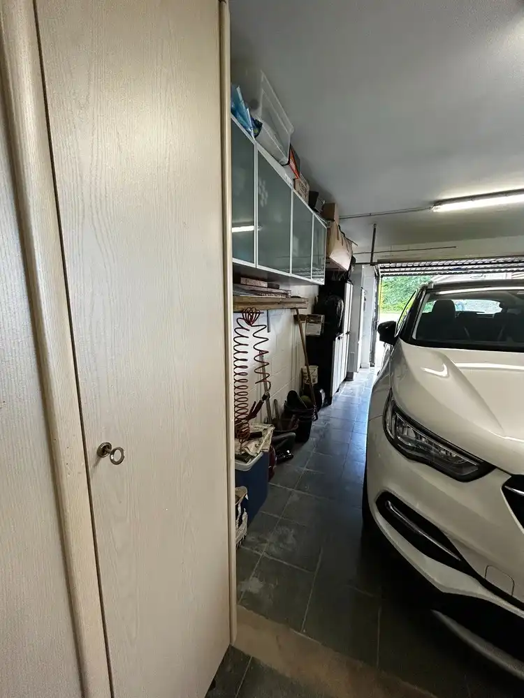 Instapklare gerenoveerde woning op 11a 75ca met prachtige, zuidgerichte tuin aan natuurgebied De Maten in Genk. foto 40