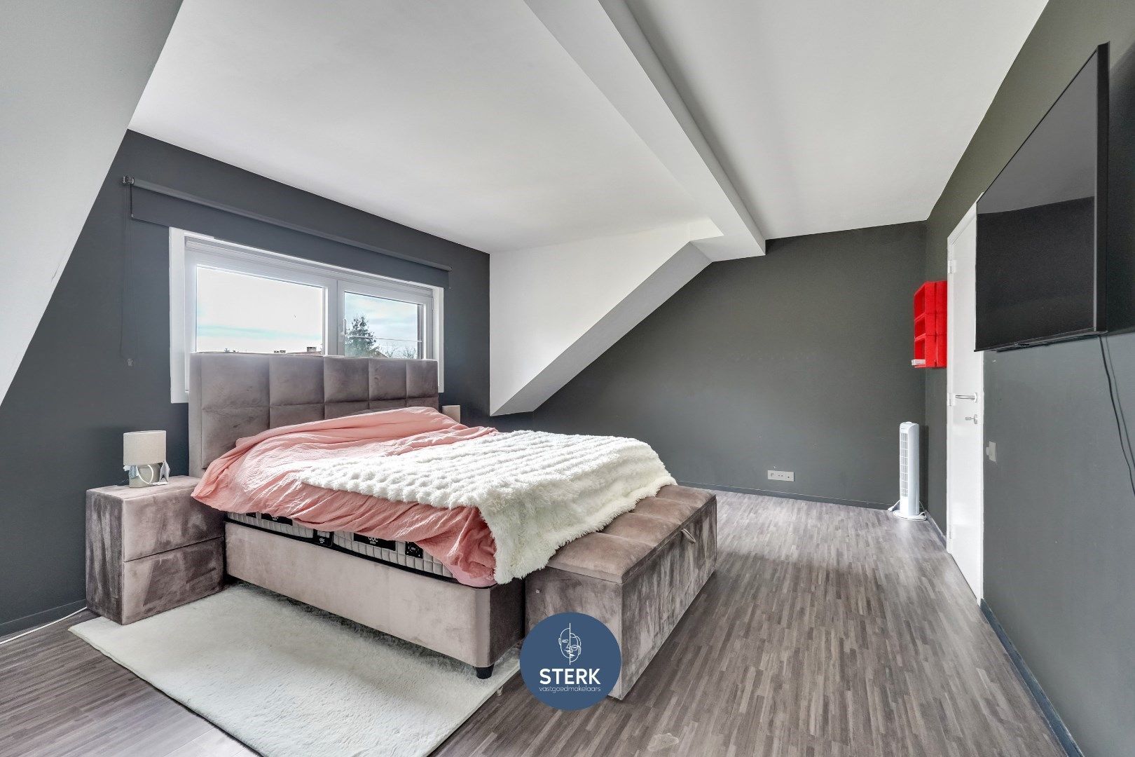 INSTAPKLAAR DUPLEX-APPARTEMENT MET ZOLDER TE MAASMECHELEN !  foto 14